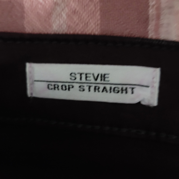 VIGOSS | Stevie straight crop coated burgundy stretch denim jeans - Picture 7 of 11